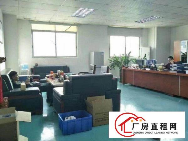 
		龙岗区坂田二楼1200平方招租，公摊小
	