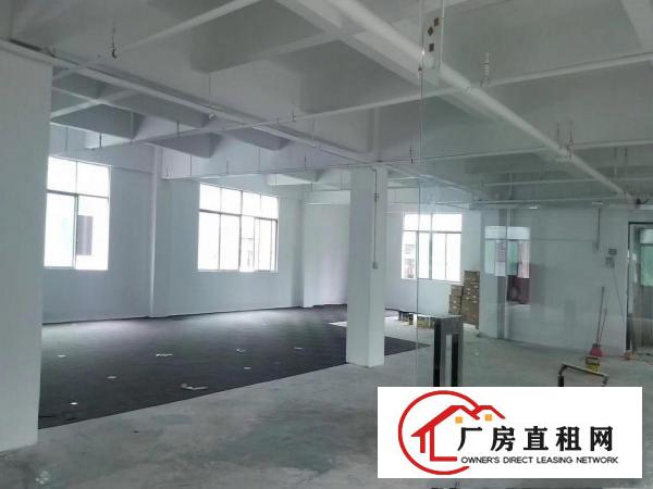 
		杨美地铁口140至2300平米业主直租
	