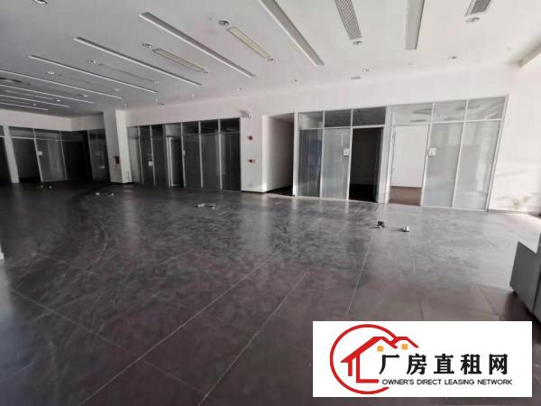 
		坂田汽修4S店招租面积7984平方（原房东直租）
	
