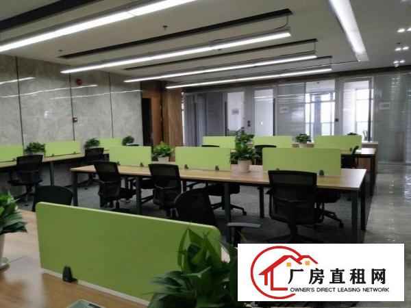 
		坂田地铁B出口142平精装写字楼
	