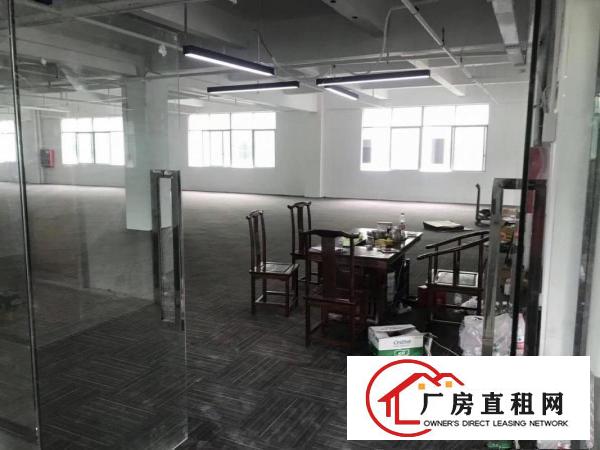 
		惊爆！使用率高百分之九十原业主厂房出租整层500一1500平
	