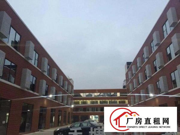 
		扬美地铁口新出大型写字楼面积实
	