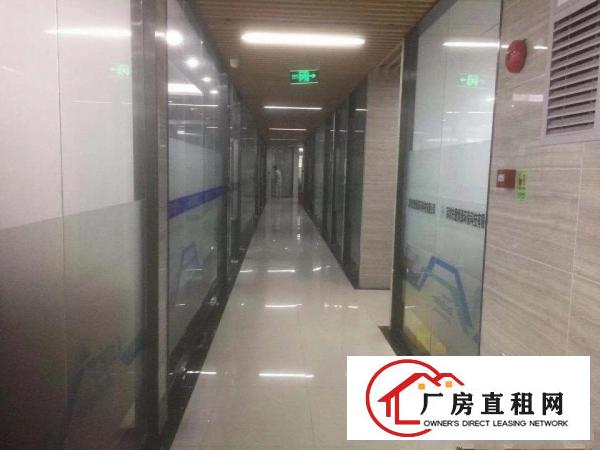 
		扬美地铁口新出大型写字楼面积实
	