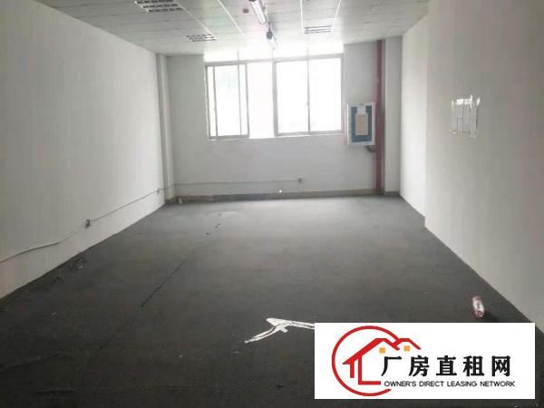 
		星河南坑第三工业园区附近新出楼上188平标准厂房出租
	