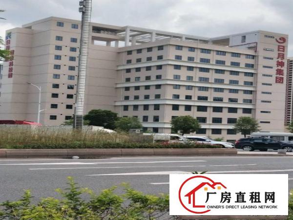 
		坂田业主独院六层科技园重工业红本厂房出租层高8.5米可分租！
	