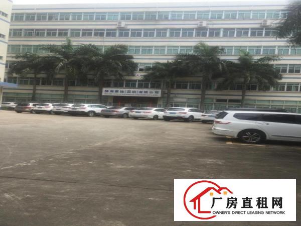 
		华为坂雪岗大道电商园3000平方可分租带装修
	