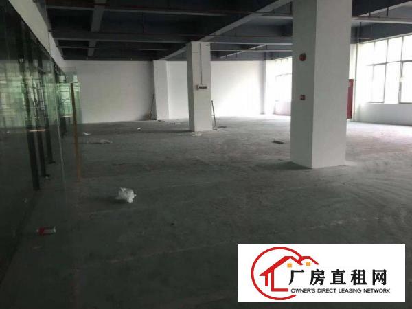 
		扬美地铁口新出大型工业区面积实
	
