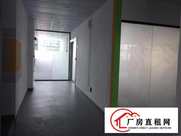 
		吉华路边带装修100200300500平出租
	