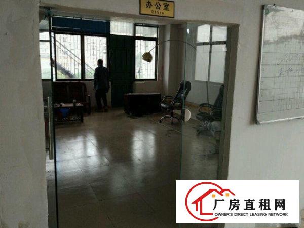 
		出租坪山新区三洋湖独院厂房二楼450平方有装修
	