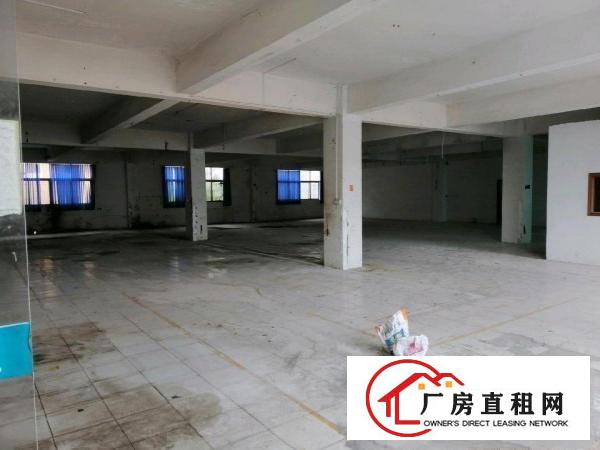 
		坪山碧岭独门独院超大空地厂房成本价出租
	