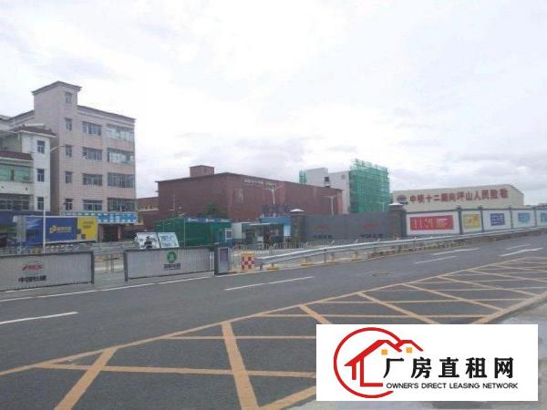 
		坪山厂房30000平米适合物流、酒店、4S店等行业
	