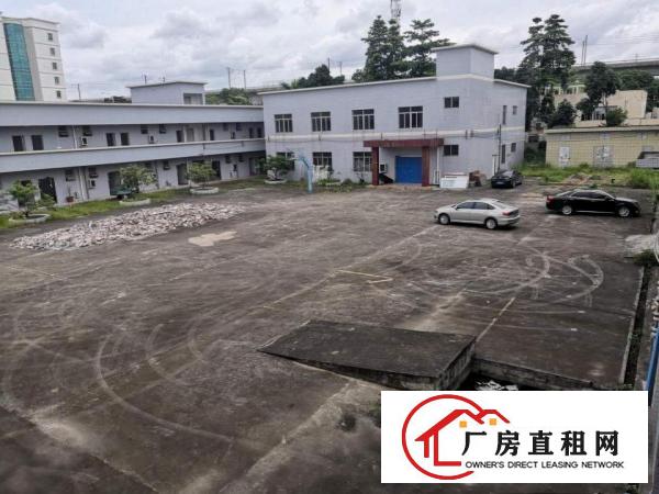 
		坪山沈海高速路口8300平独院厂房出租，空地4000平
	