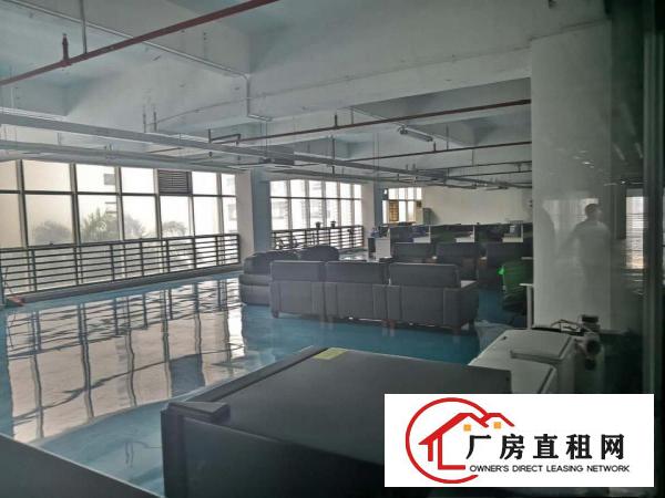 
		坪山大工业区原房东带无尘车间厂房出租，可分租，合同10年
	