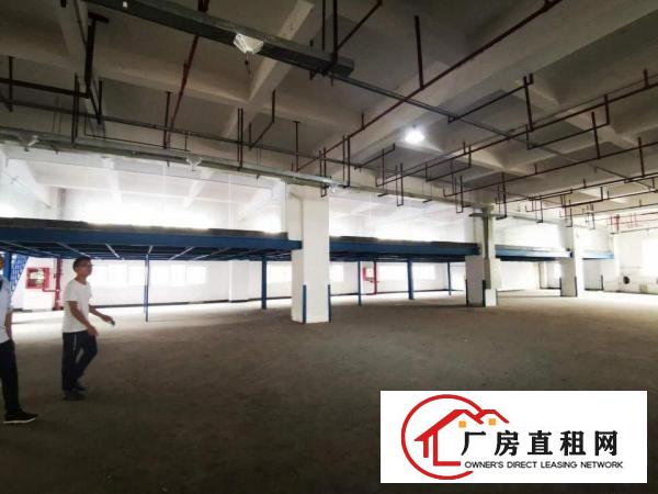 
		观澜樟坑径八百平带红本独门独院厂房出租一百分租整租
	