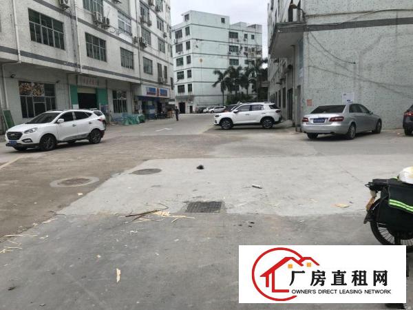 
		观澜靠近龙华新出1170平厂房出租免费送装修配办公
	