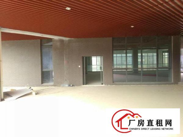 
		坪山海科星产业园楼上整层2000平送精装厂房出租
	