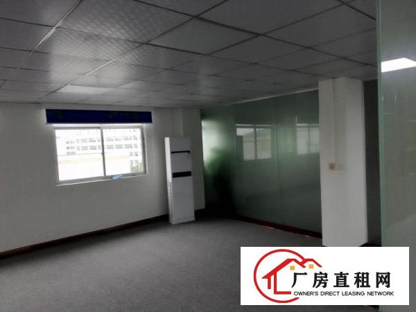 
		坪山高铁站附近新出楼上750平带装修出租3吨电梯
	