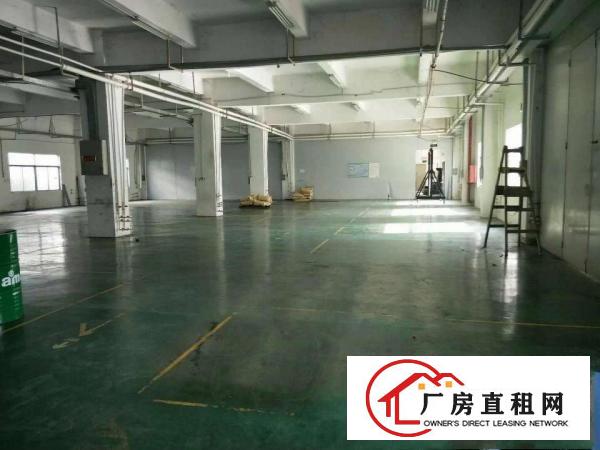 
		坪山江铃工业园标准厂房一楼800平带装修出租
	