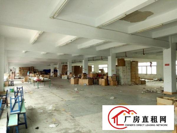 
		坪山石井市场附近独门独院厂房5800平方
	