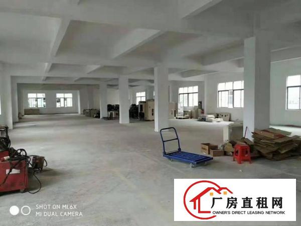 
		坪地新出800平楼上整层厂房出租，实际面积无公摊
	