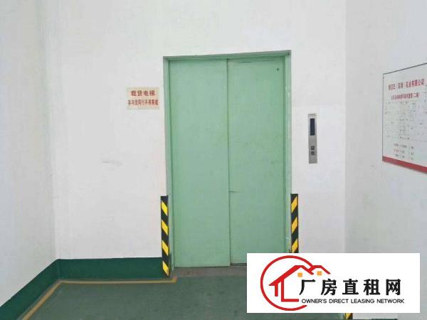 
		坪地坪东独院厂房3000平方出租可分层租
	