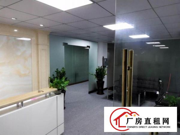 
		坪山高铁站附近新出楼上750平带装修出租3吨电梯
	
