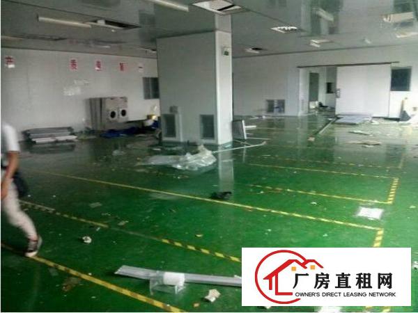 
		坪山汽车站新出楼上标准厂房980㎡，带办公室，有电梯、地坪漆
	