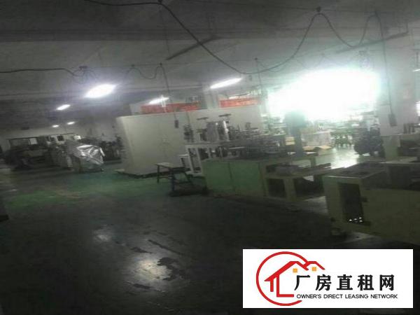 
		坪山坪山围空出楼上标准厂房1000平方出租，可分租，价格便宜
	