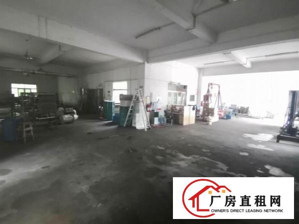 
		坪山碧岭228平厂房出租，现成装修打包价4500
	