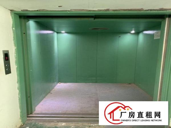 
		坪山碧岭工业区原房东二楼厂房出租1000平方有红本交通便利
	