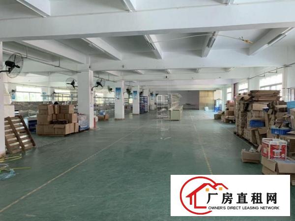 
		坪山碧岭工业区原房东二楼厂房出租1000平方有红本交通便利
	