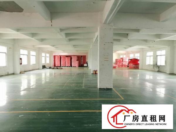 
		坪山碧岭工业区楼上厂房出租1800平现成装修交通便利可办环评
	