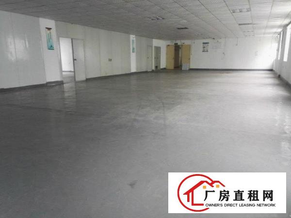 
		坪山沙湖工业区新出2楼精装修1200平米出租，朝向好
	