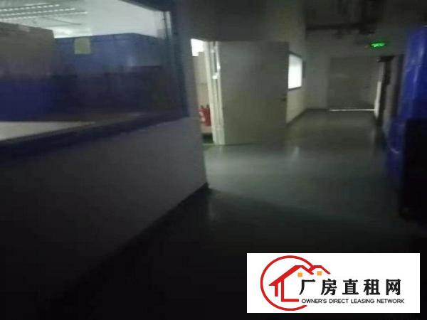 
		坪山大工业区科技园新出带装修厂房3000平方出租，可分租
	