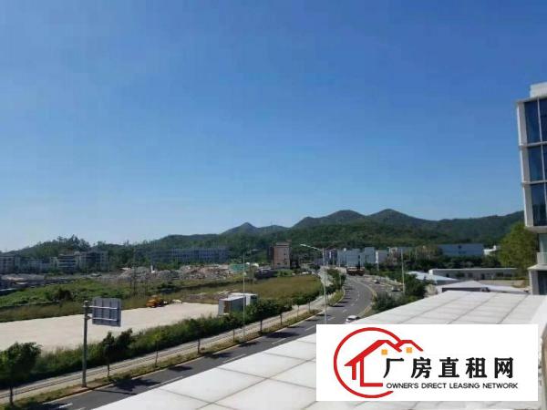 
		深圳坪山新出可做大型餐饮，展厅，卖场，4S店房源，位置超靓
	