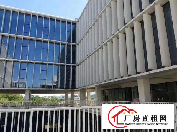 
		深圳坪山新出可做大型餐饮，展厅，卖场，4S店房源，位置超靓
	