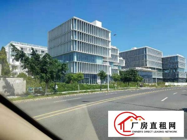 
		深圳坪山新出可做大型餐饮，展厅，卖场，4S店房源，位置超靓
	