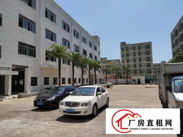 
		坪山中心主干道排独栋可做酒店厂房出租4层
	