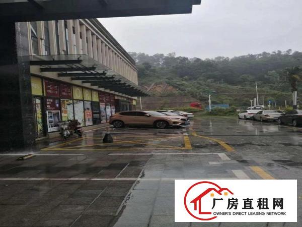 
		坪山新出可做大型餐饮，展厅，卖场，4S店房源，位置超靓
	