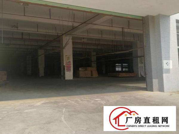 
		坪山坑梓大型工业园红本厂房一楼2楼各2000平出租
	