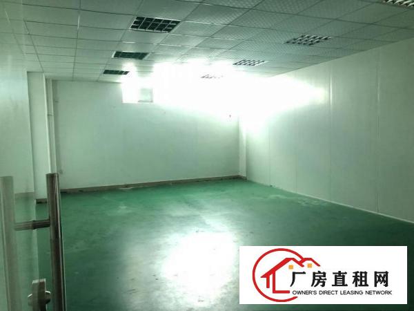
		大工业区楼上新出厂房360平方带装修出租形象位置好
	