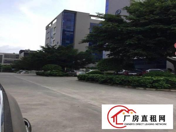 
		坪山大工业区原房东友利通高新产业园二楼2000平米带红本招租
	