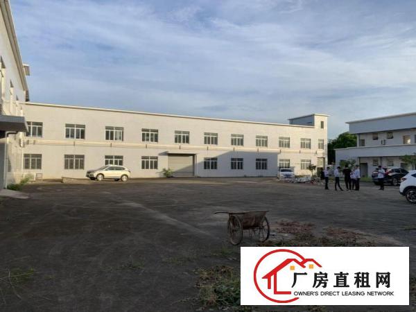 
		高速路口独院厂房出租8100平空地4千平免费用无行业限制可分
	