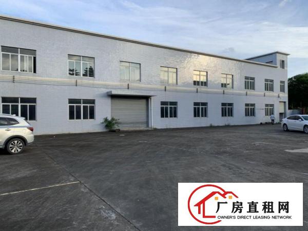 
		高速路口独院厂房出租8100平空地4千平免费用无行业限制可分
	