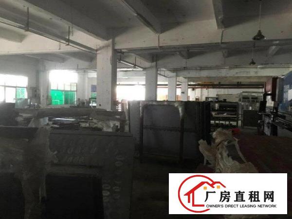 
		坪山碧岭工业区金碧路边上300至550平原房东一楼厂房招租
	
