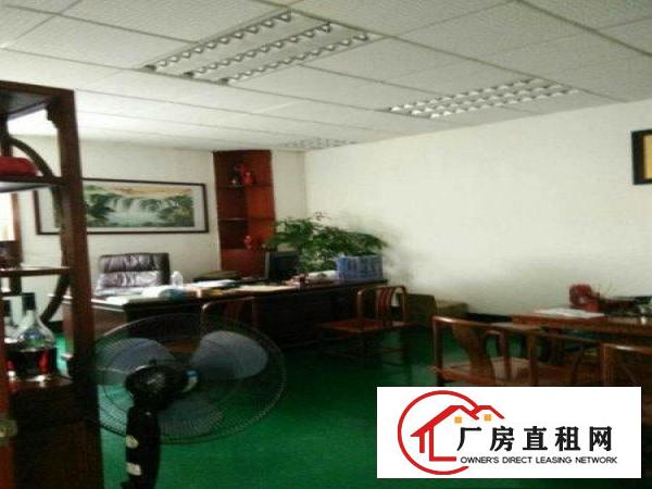 
		坪山坑梓原房东3楼整层1200带装修出租(可分租）
	