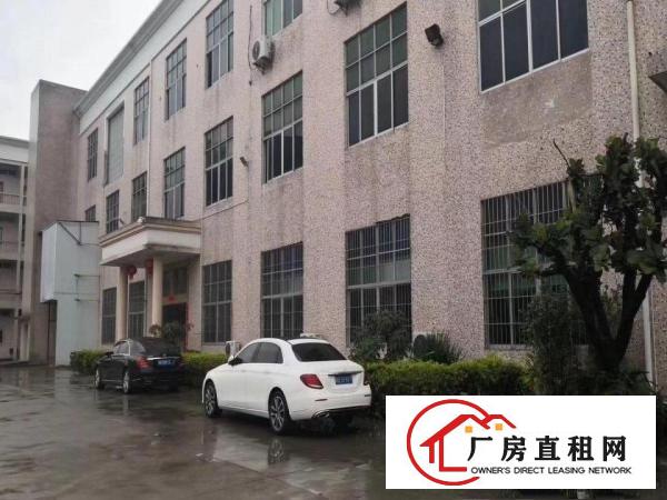 
		深圳龙岗同乐标准厂房一楼795平米，层高4.5水电齐全
	