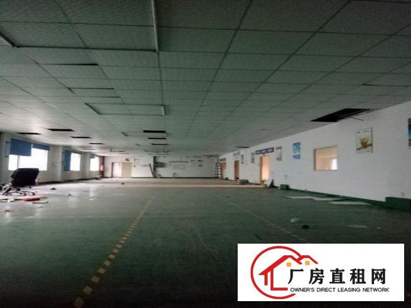 
		坪山区坑梓龙田龙湾市场三楼厂房2100平米带装修
	