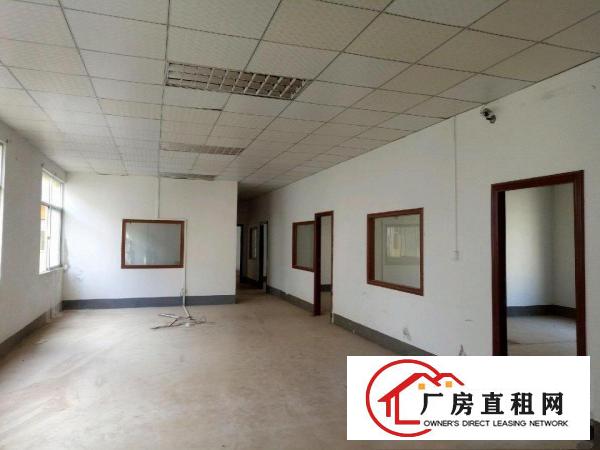 
		坪山区坑梓金沙市场独门独院厂房招租2300平米
	