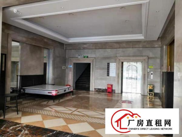 
		出租坪山新区坑梓新出原房东厂房平有红本带消防喷淋
	